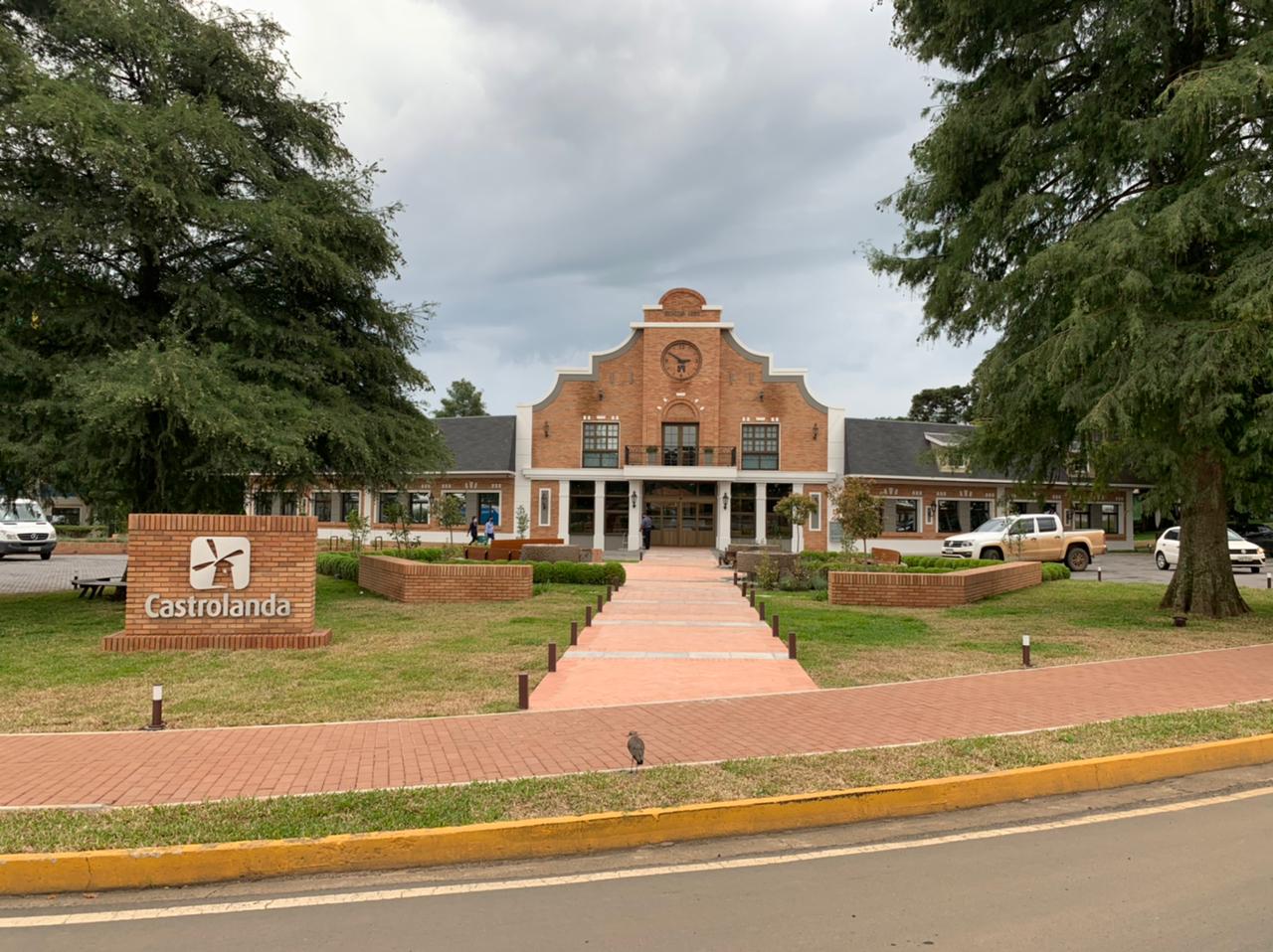 Escritório Corporativo Castrolanda